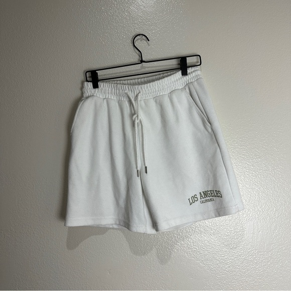 Forever 21 Los Angeles Shorts Size Large - Picture 1 of 6